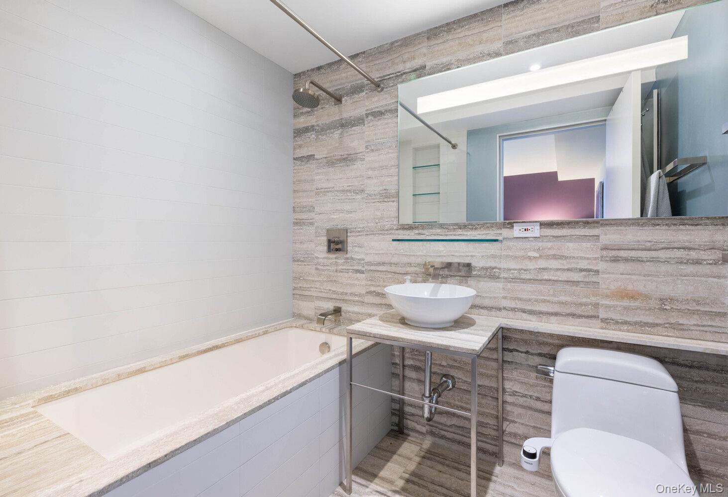 322 W 57TH Street Unit 32Q, Manhattan NY 10019