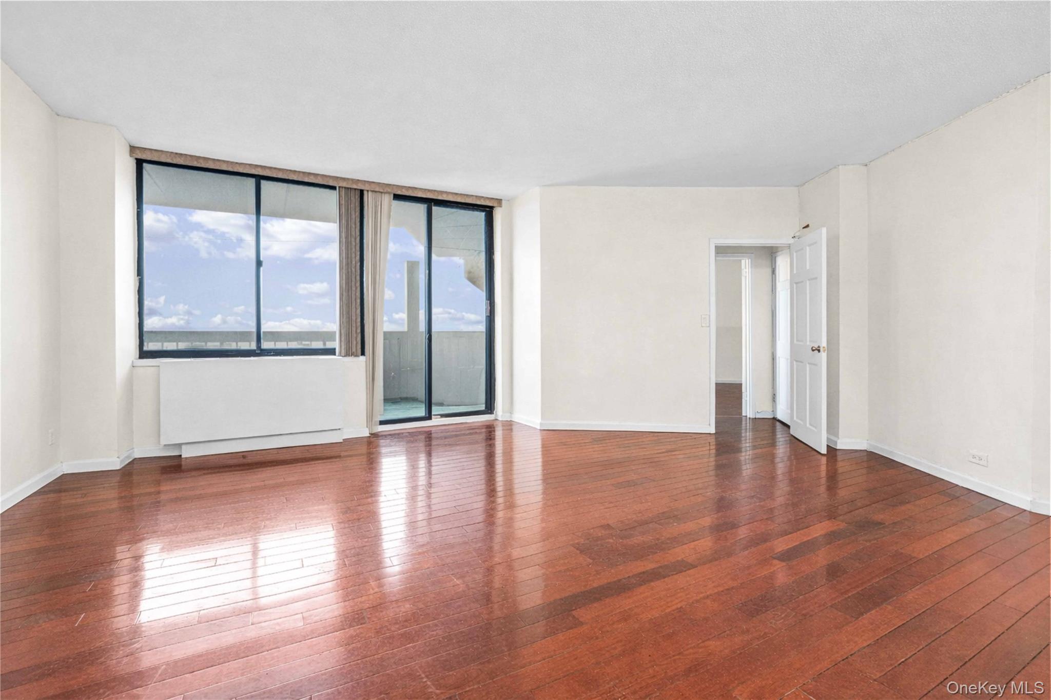 138-35 Elder Avenue Unit 21F, Flushing NY 11355