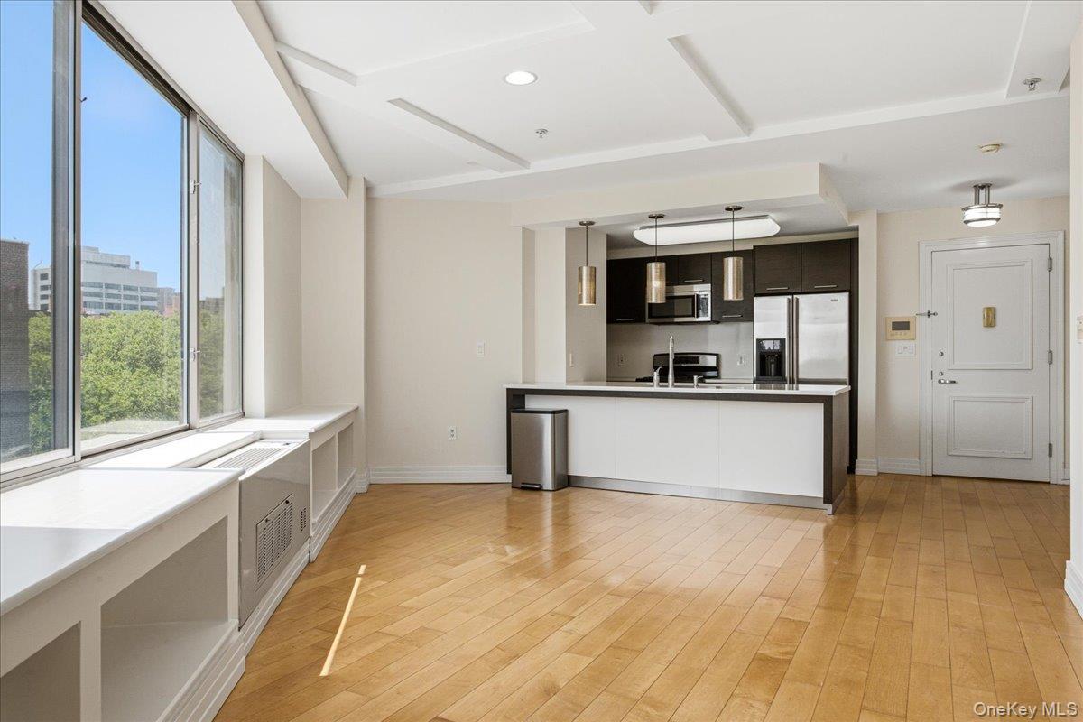 64-05 Yellowstone Boulevard Unit PH504, Forest Hills NY 11375