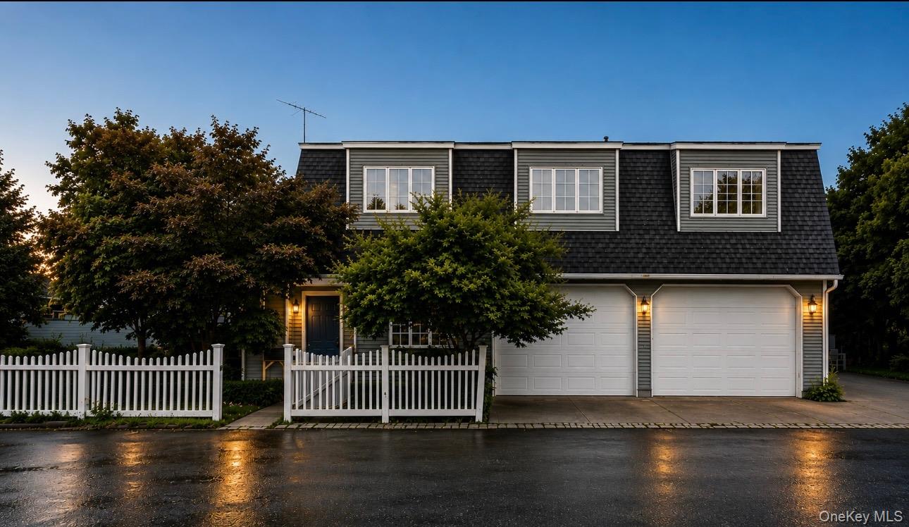 3 Finnin Place, Bayville NY 11709