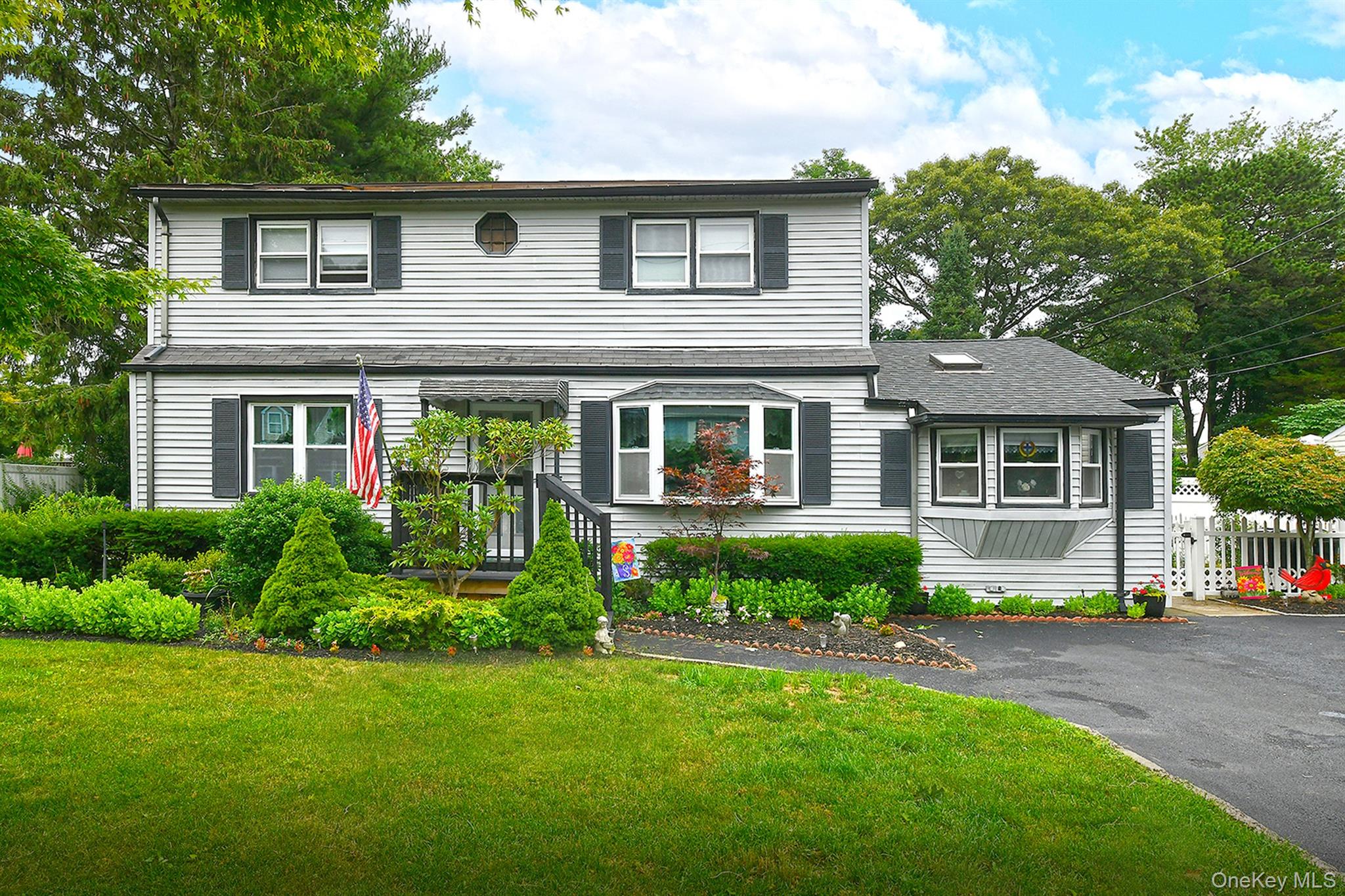 11 Bonnybill Drive, Centereach NY 11720