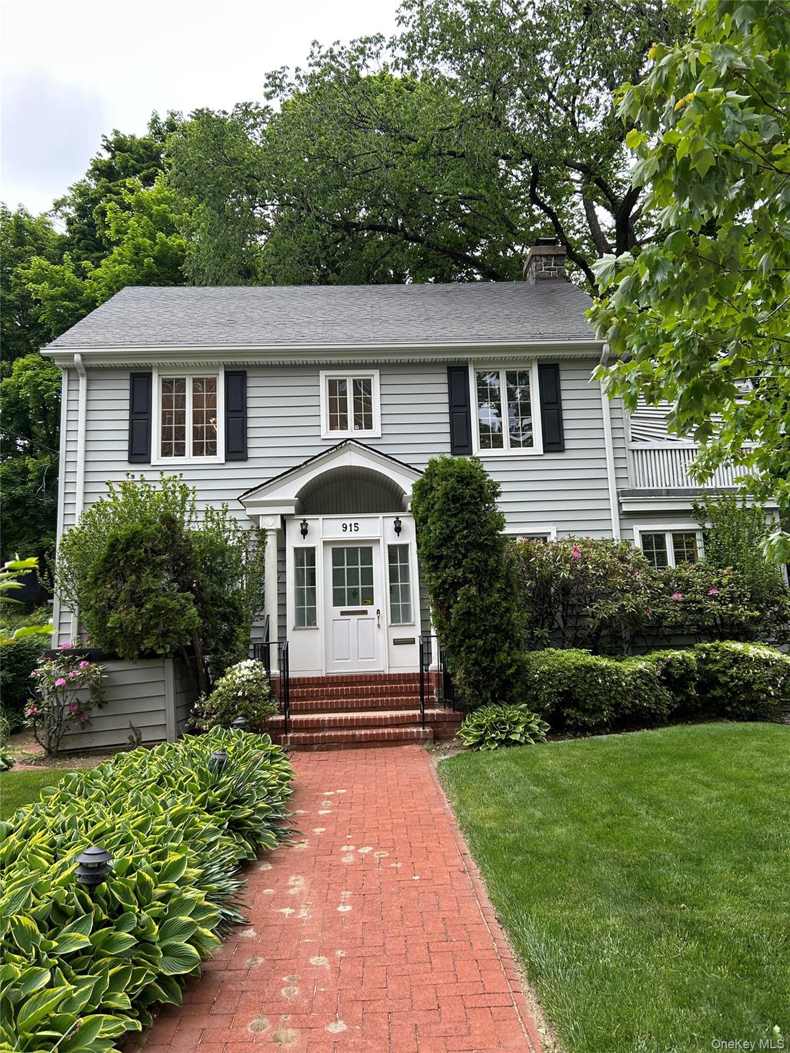 915 Palmer Road, Bronxville NY 10708