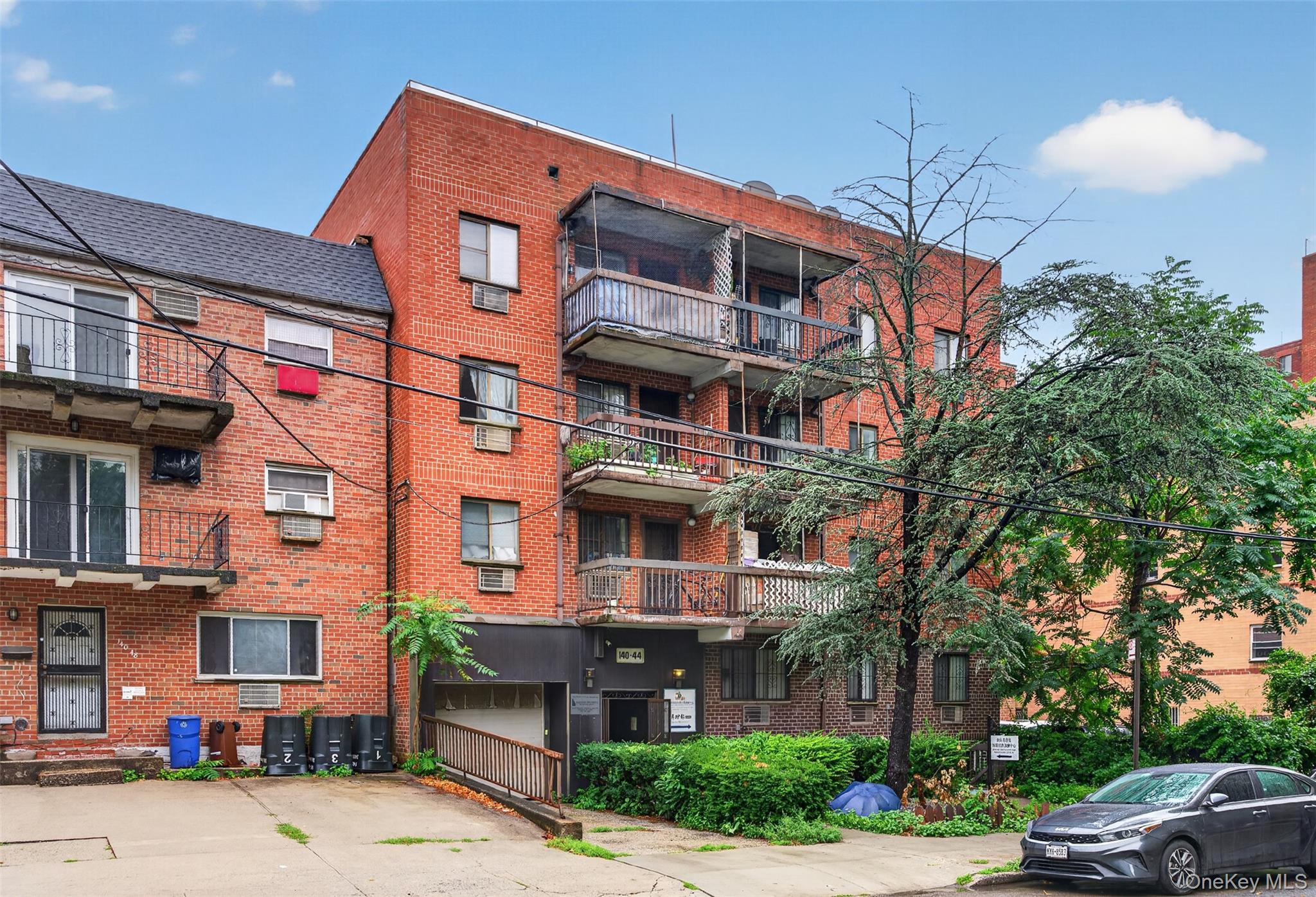 140-44 34th Avenue Unit 2C, Flushing NY 11354