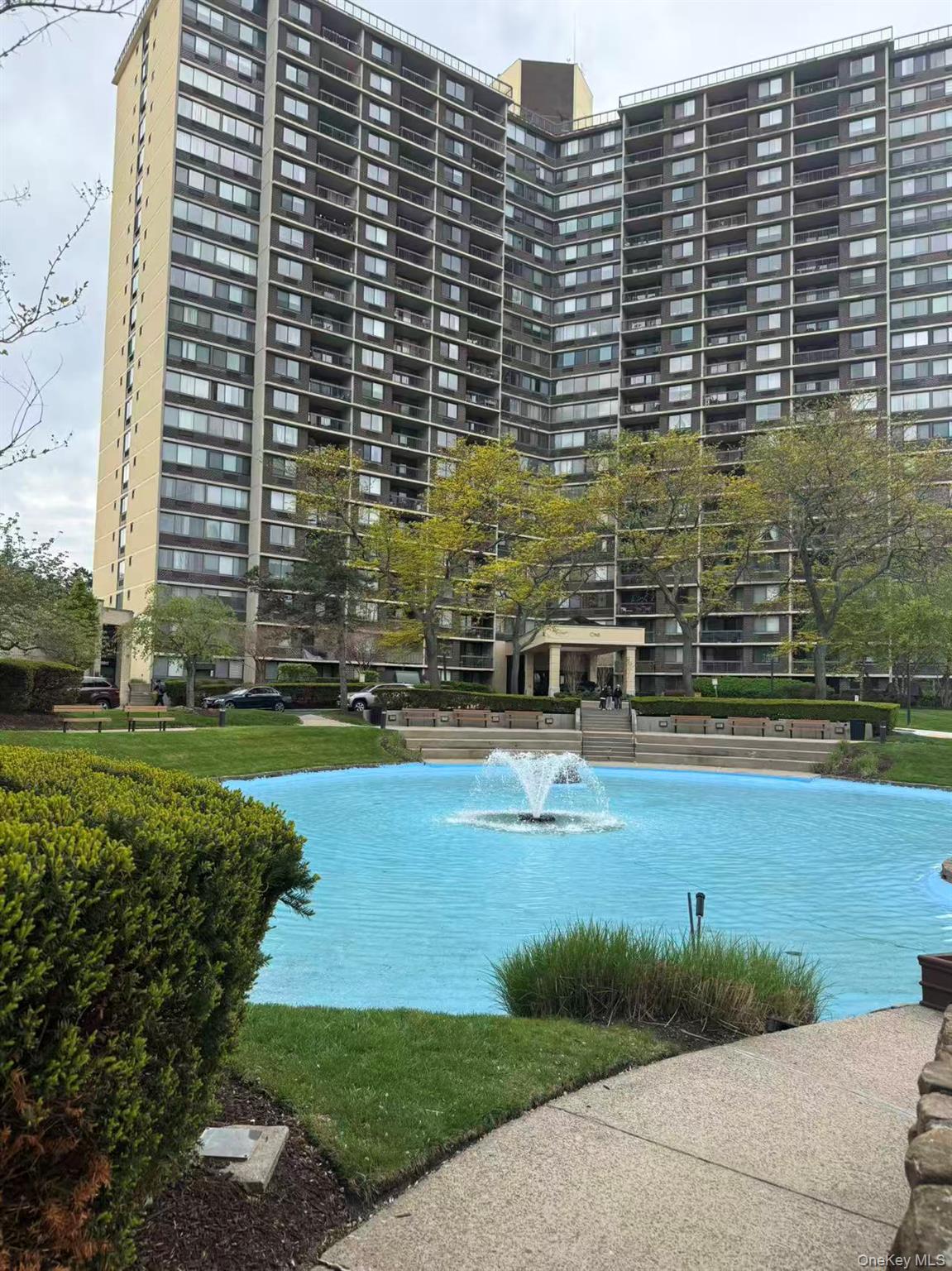 1 Bay Club Drive Unit 11J, Bayside NY 11360