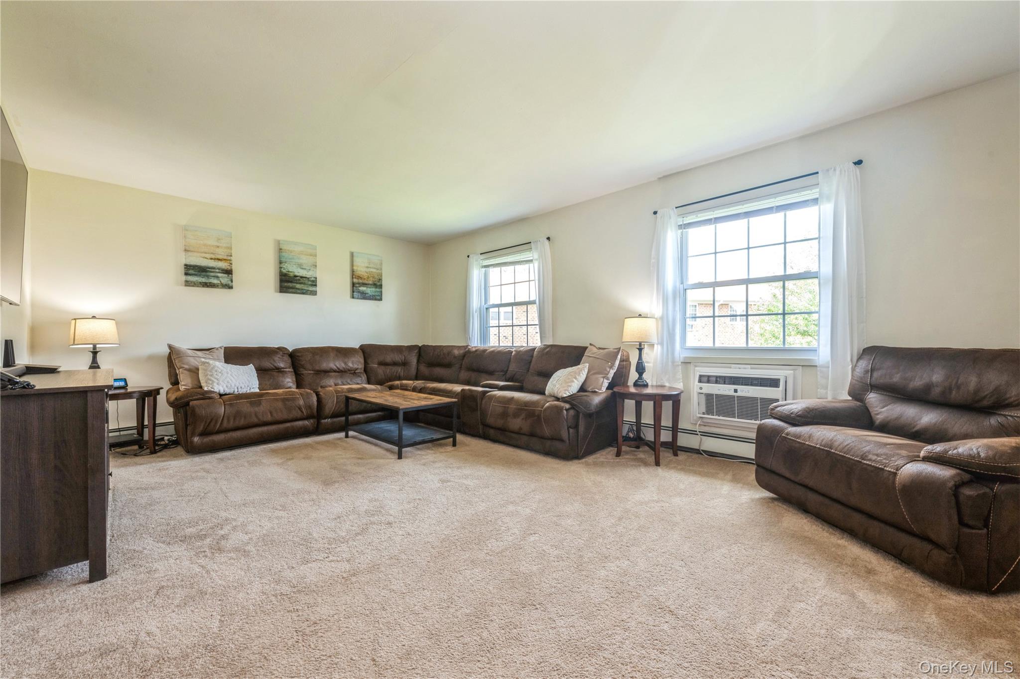 460 Old Town Road Unit 8J, Port Jefferson Station NY 11776