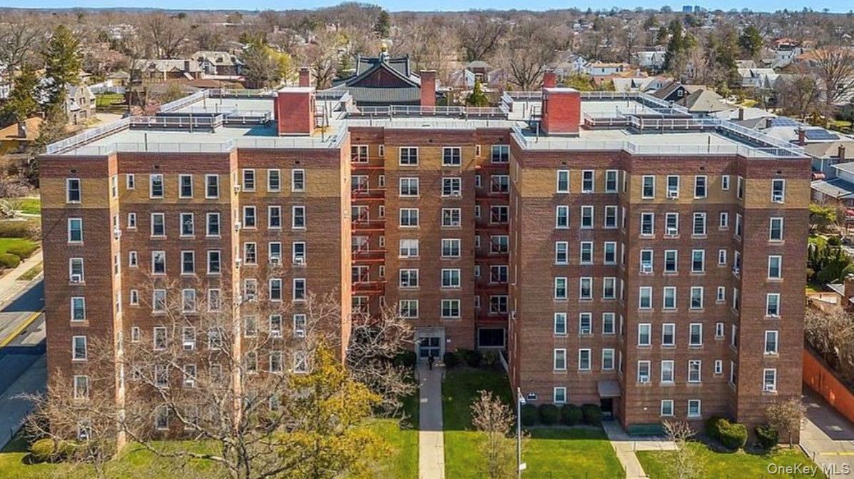 30-11 Parsons Boulevard Unit 2U, Flushing NY 11354