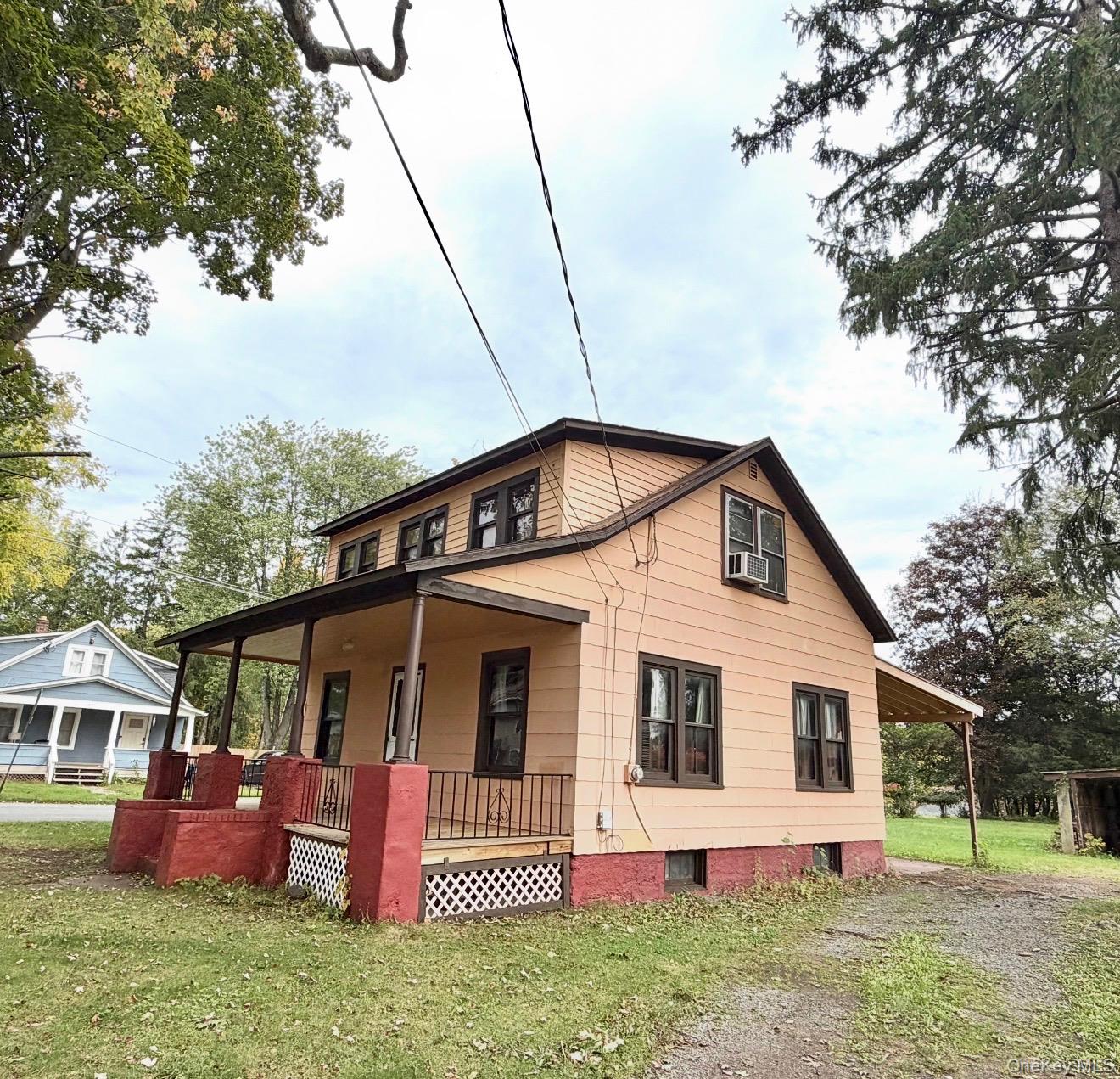 16 Cottage Street, Wallkill NY 12589