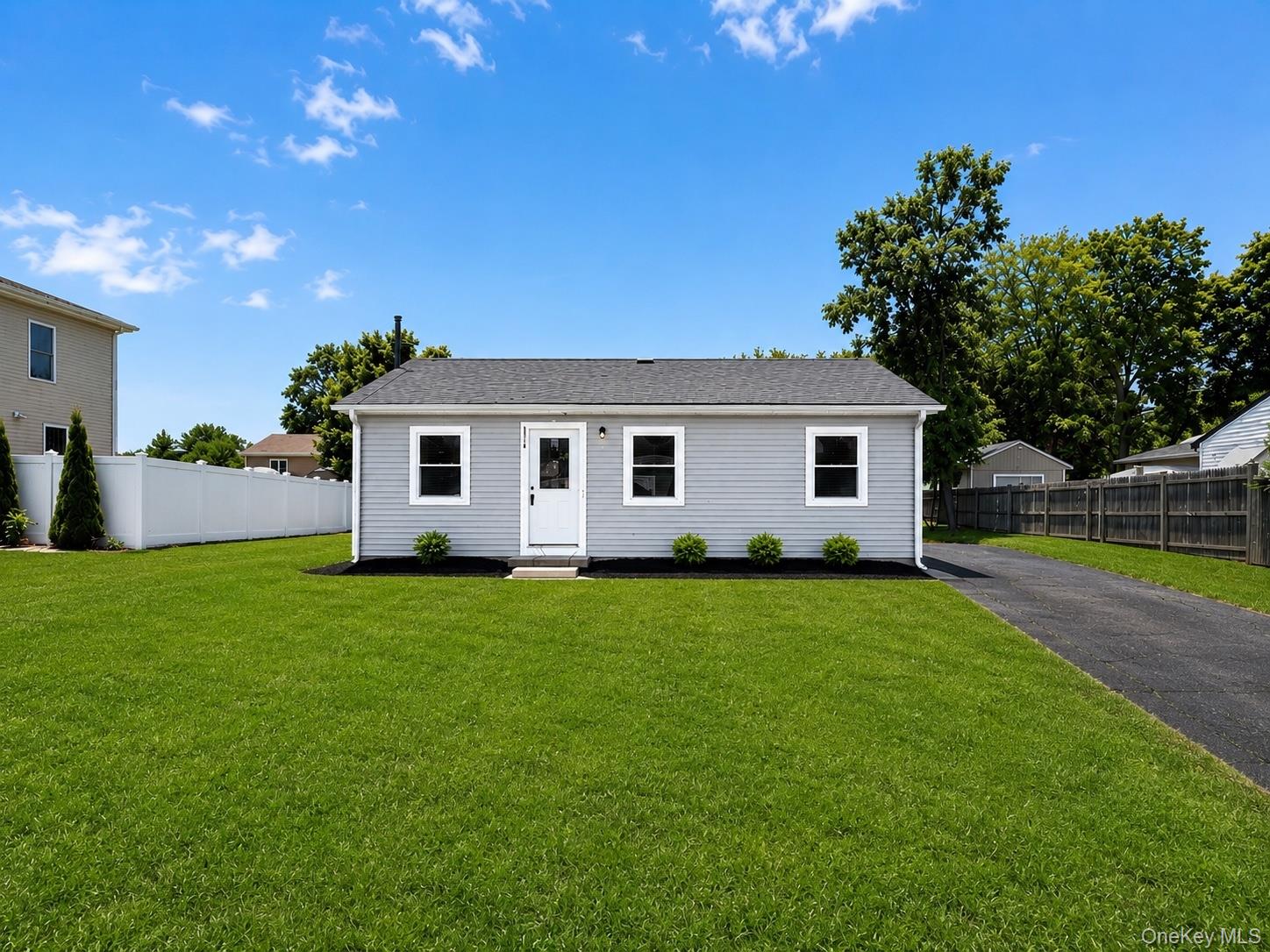 818 Meade Avenue, Bellport NY 11713