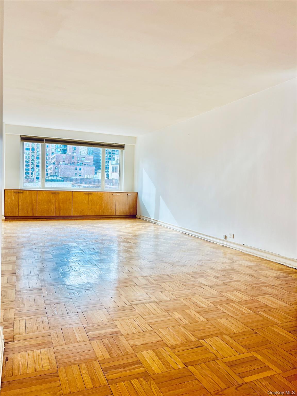 411 E 53rd Street Unit 8L, Manhattan NY 10022