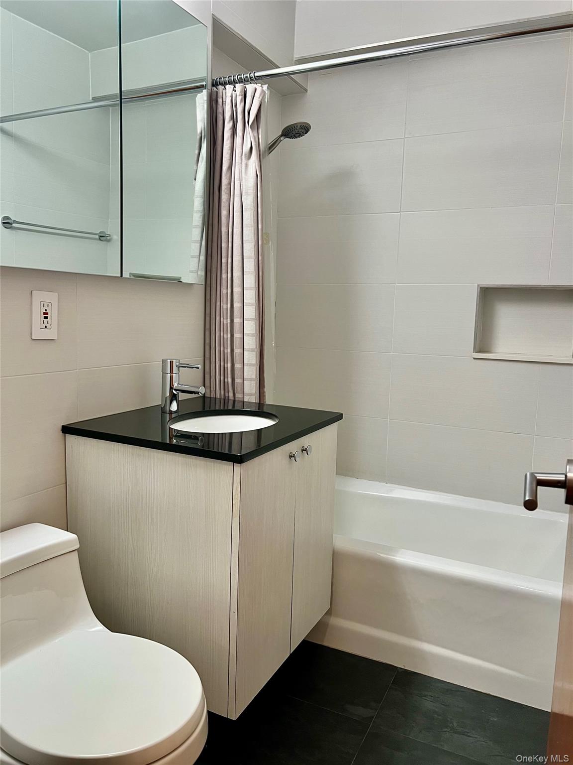 411 E 53rd Street Unit 8L, Manhattan NY 10022