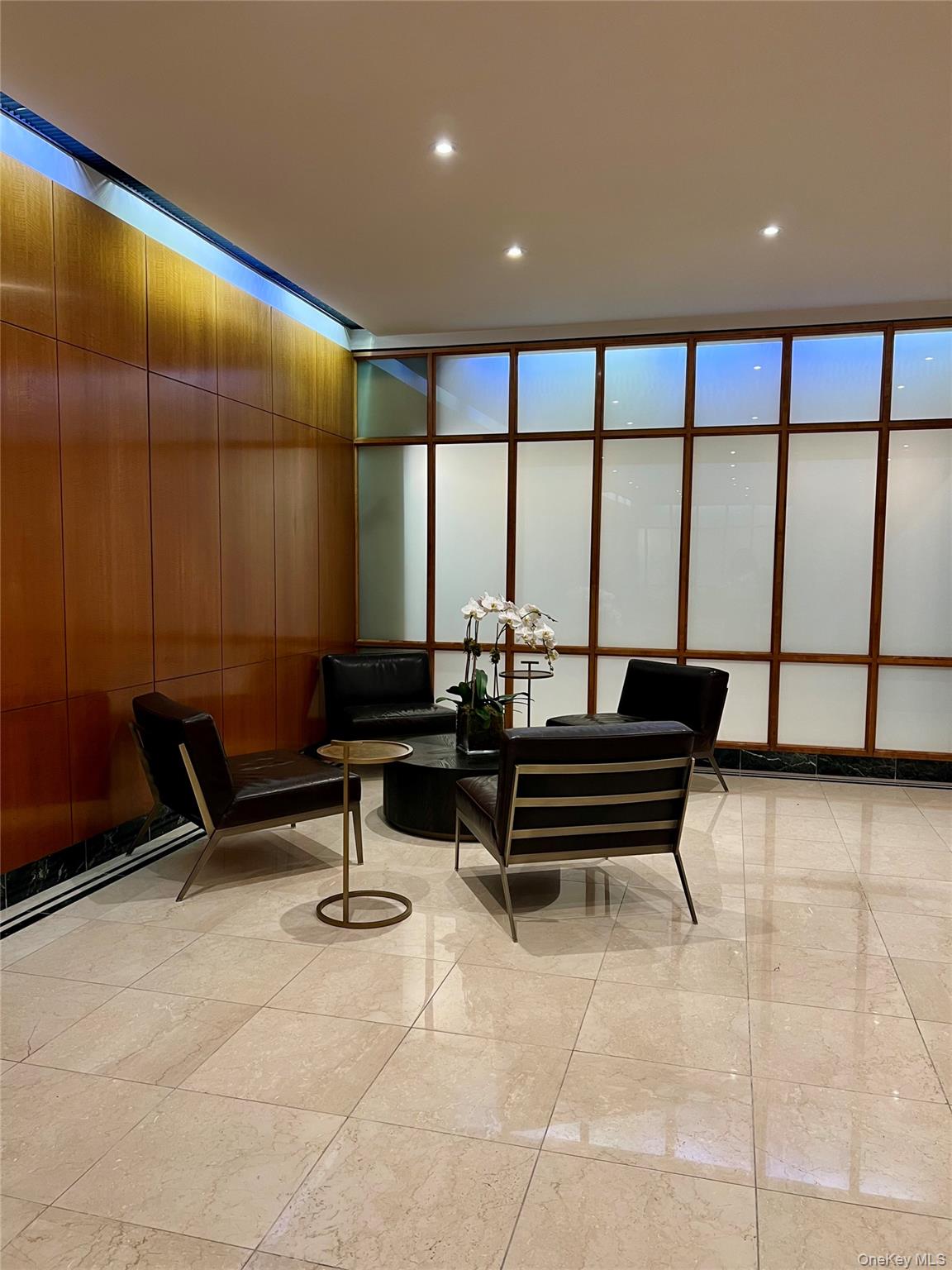 411 E 53rd Street Unit 8L, Manhattan NY 10022