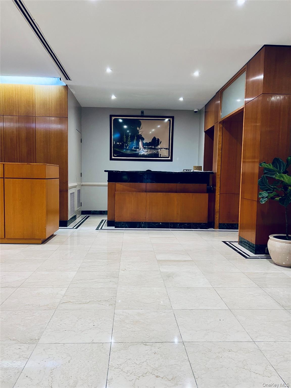 411 E 53rd Street Unit 8L, Manhattan NY 10022
