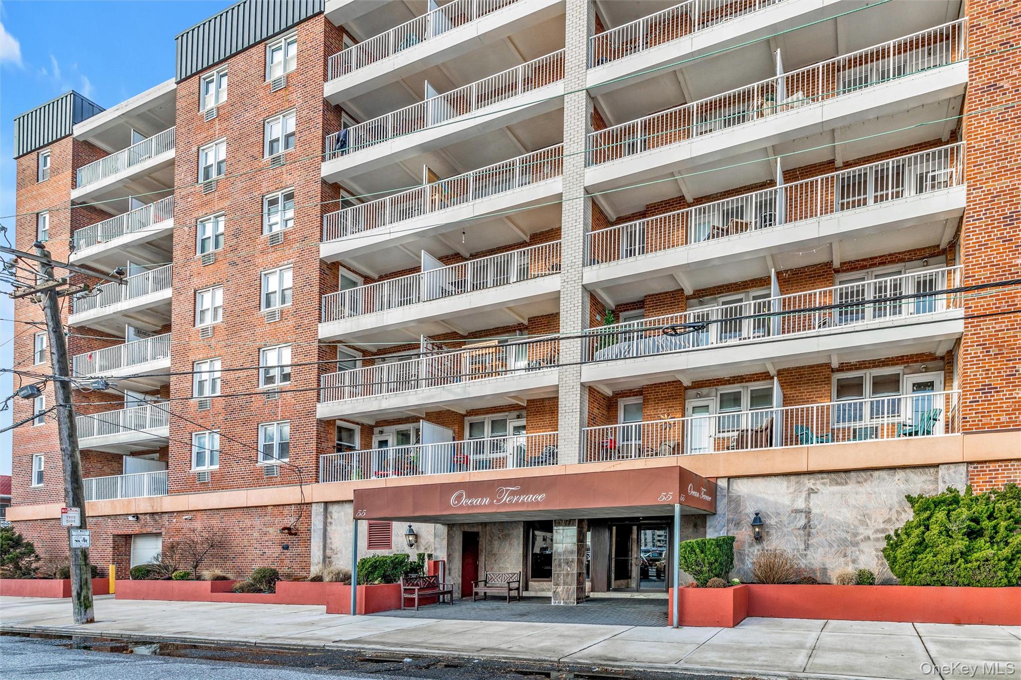 55 Monroe Boulevard Unit 4E, Long Beach NY 11561