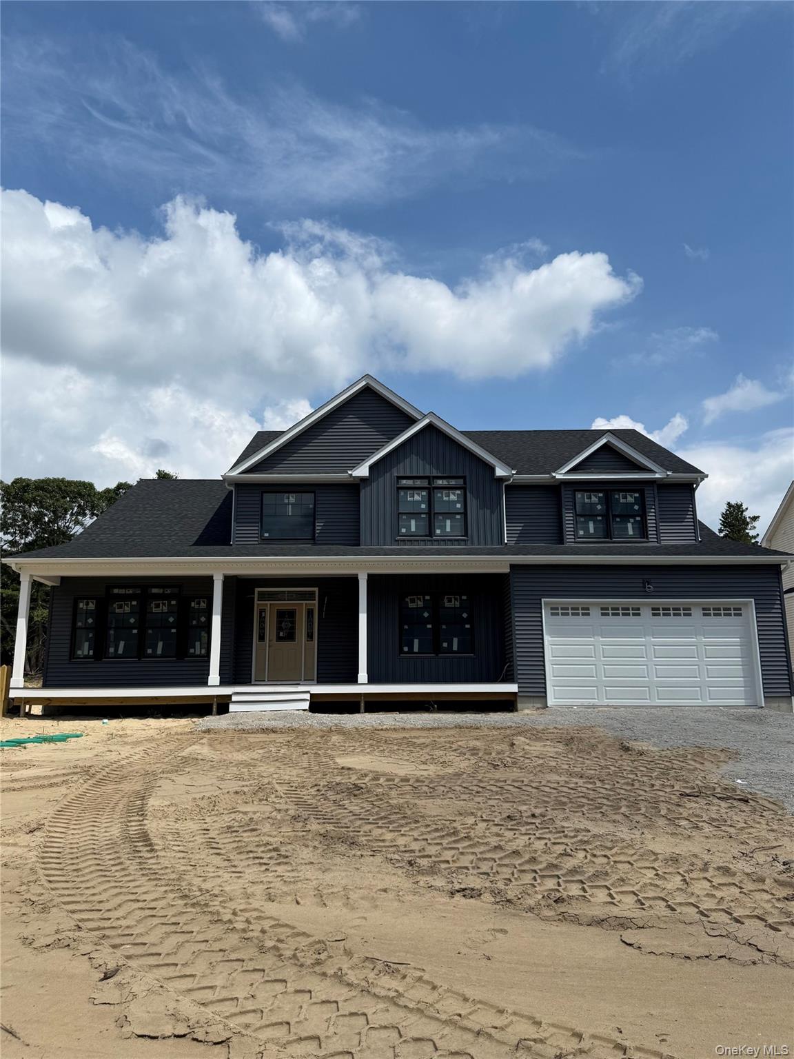 3 Greentree Court, Smithtown NY 11787