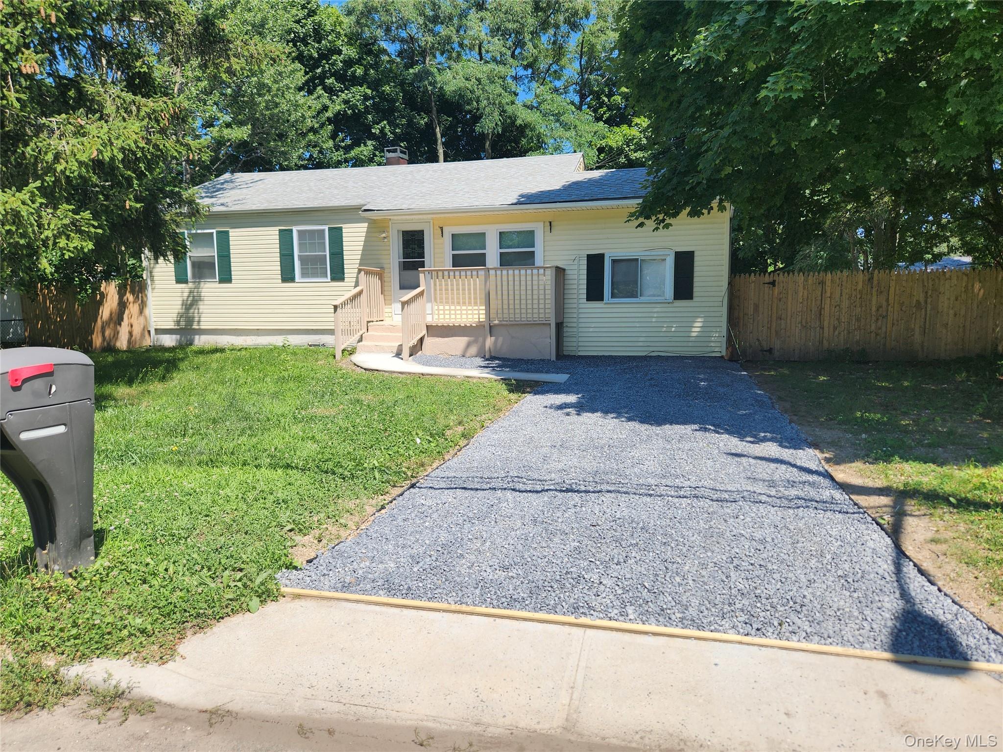 47 Pace Avenue, Bellport NY 11713