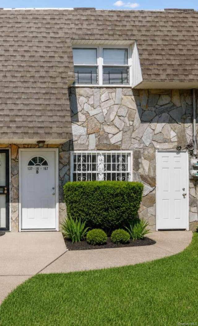 137-16 167th Street Unit B1, Jamaica NY 11434