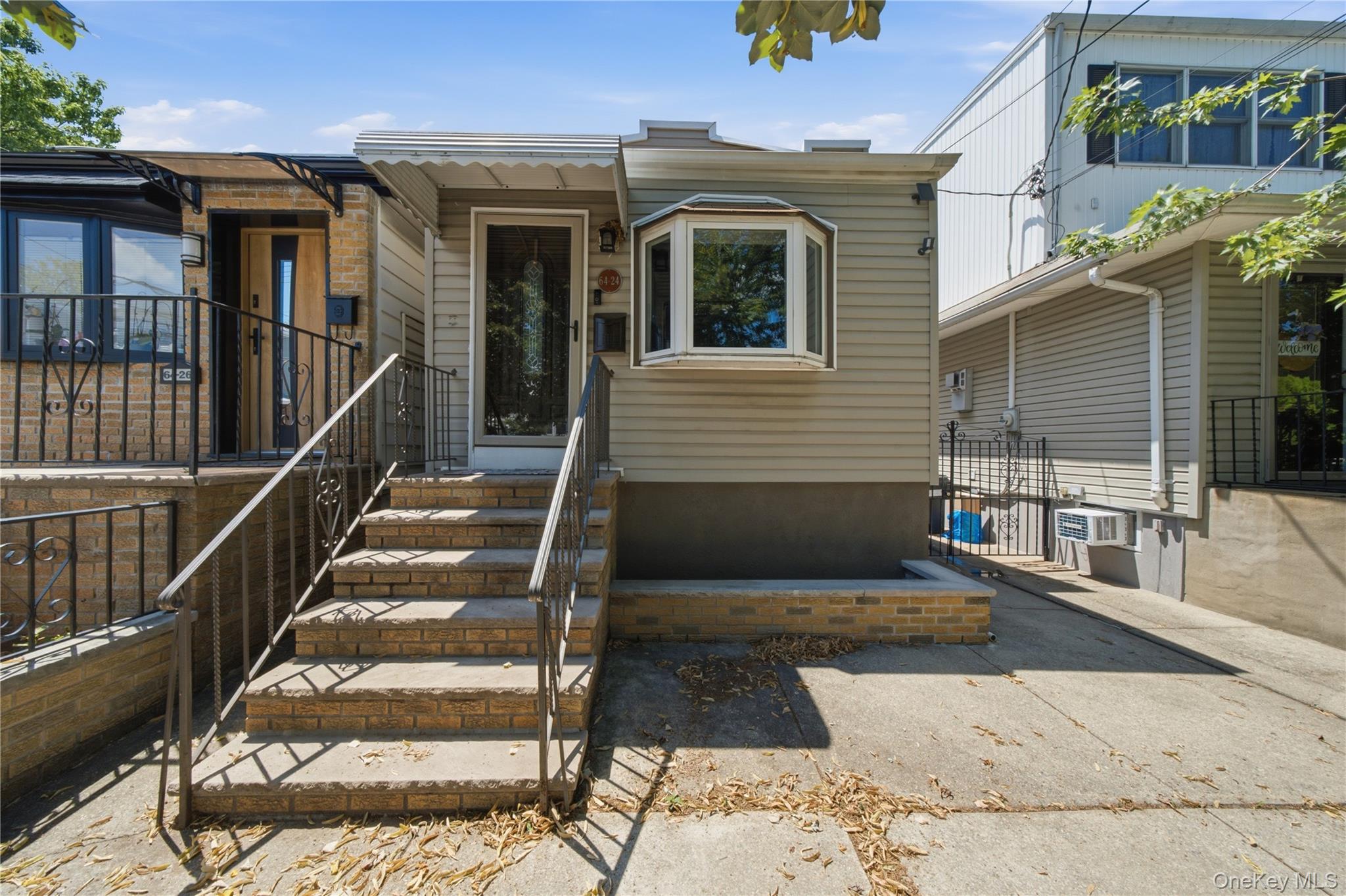 6424 Pleasantview Street, Middle Village NY 11379