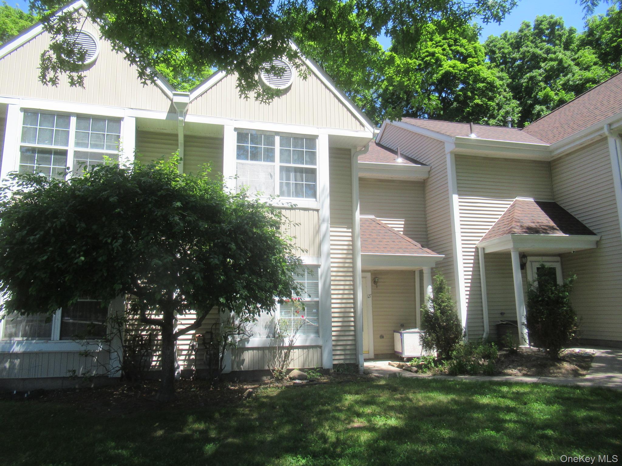 127 Creekside Circle, Spring Valley NY 10977