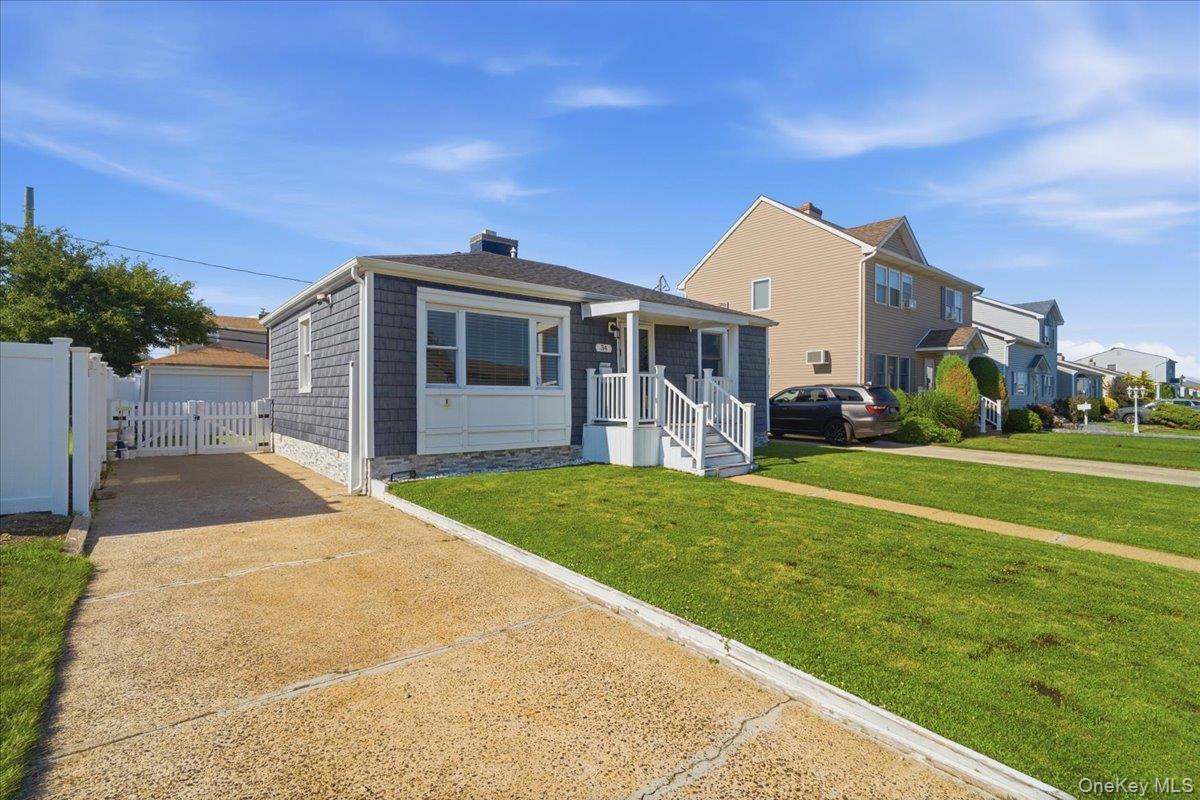 34 Polk Street, Freeport NY 11520