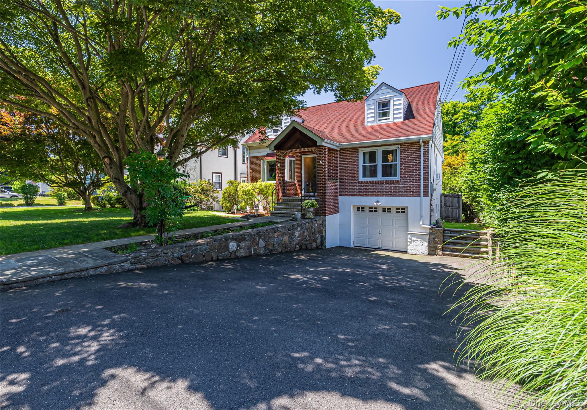 74 Tamarack Road, Rye Brook NY 10573