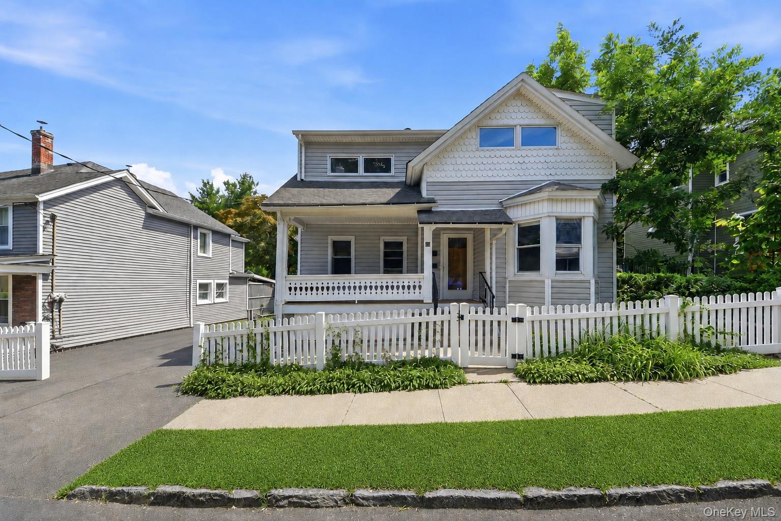 86 Maple Street, Dobbs Ferry NY 10522