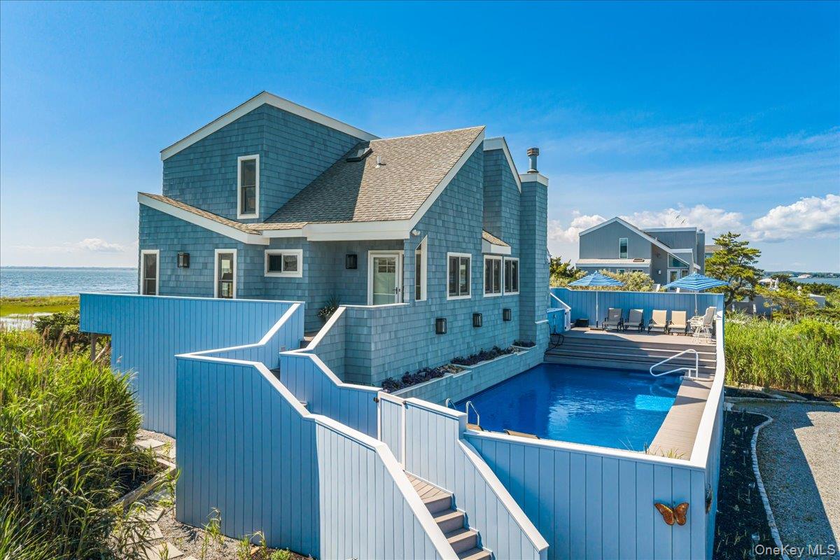 556 Dune Road, Westhampton NY 11977