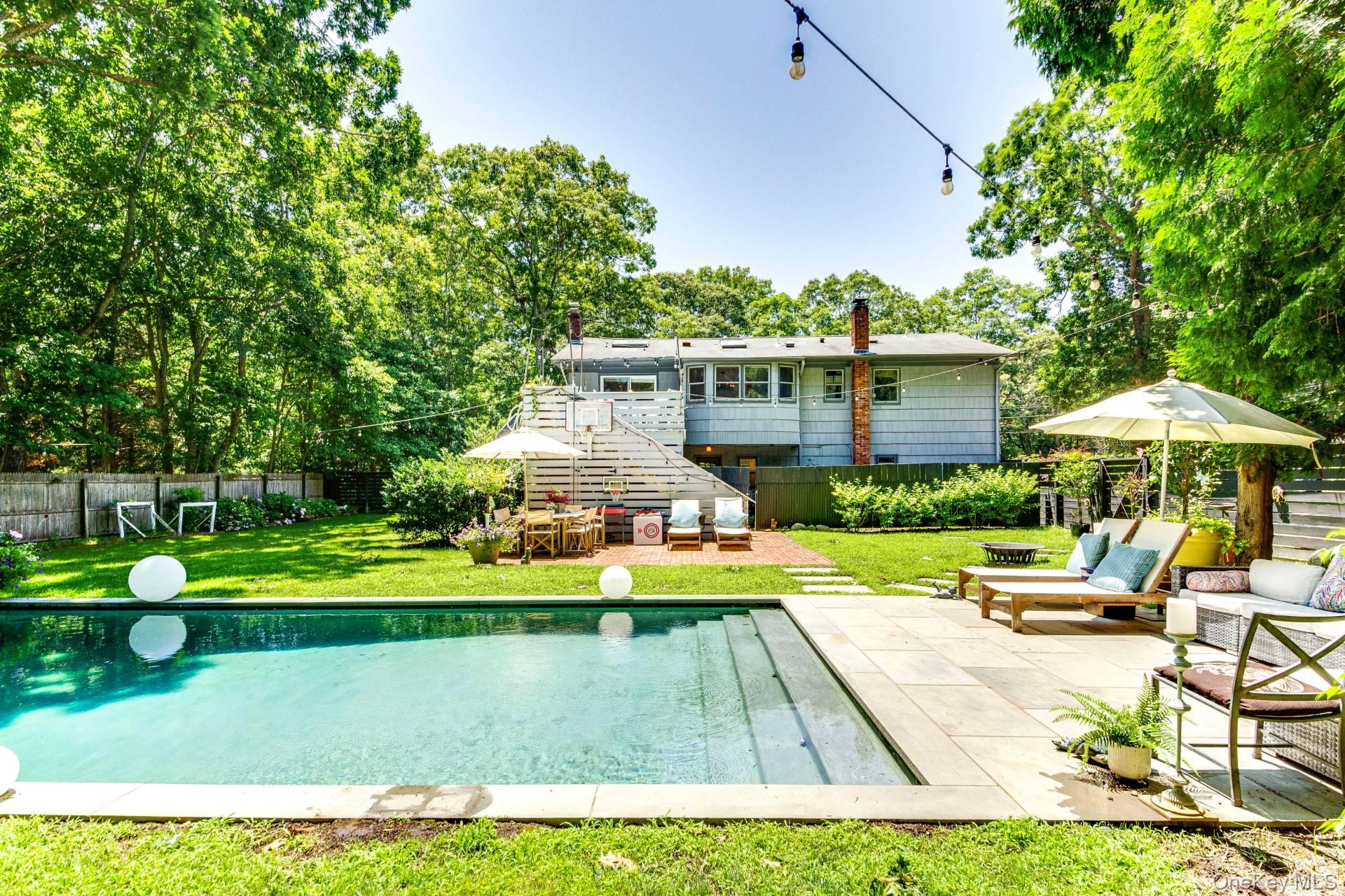 44 Cedar Ridge Drive, East Hampton NY 11937