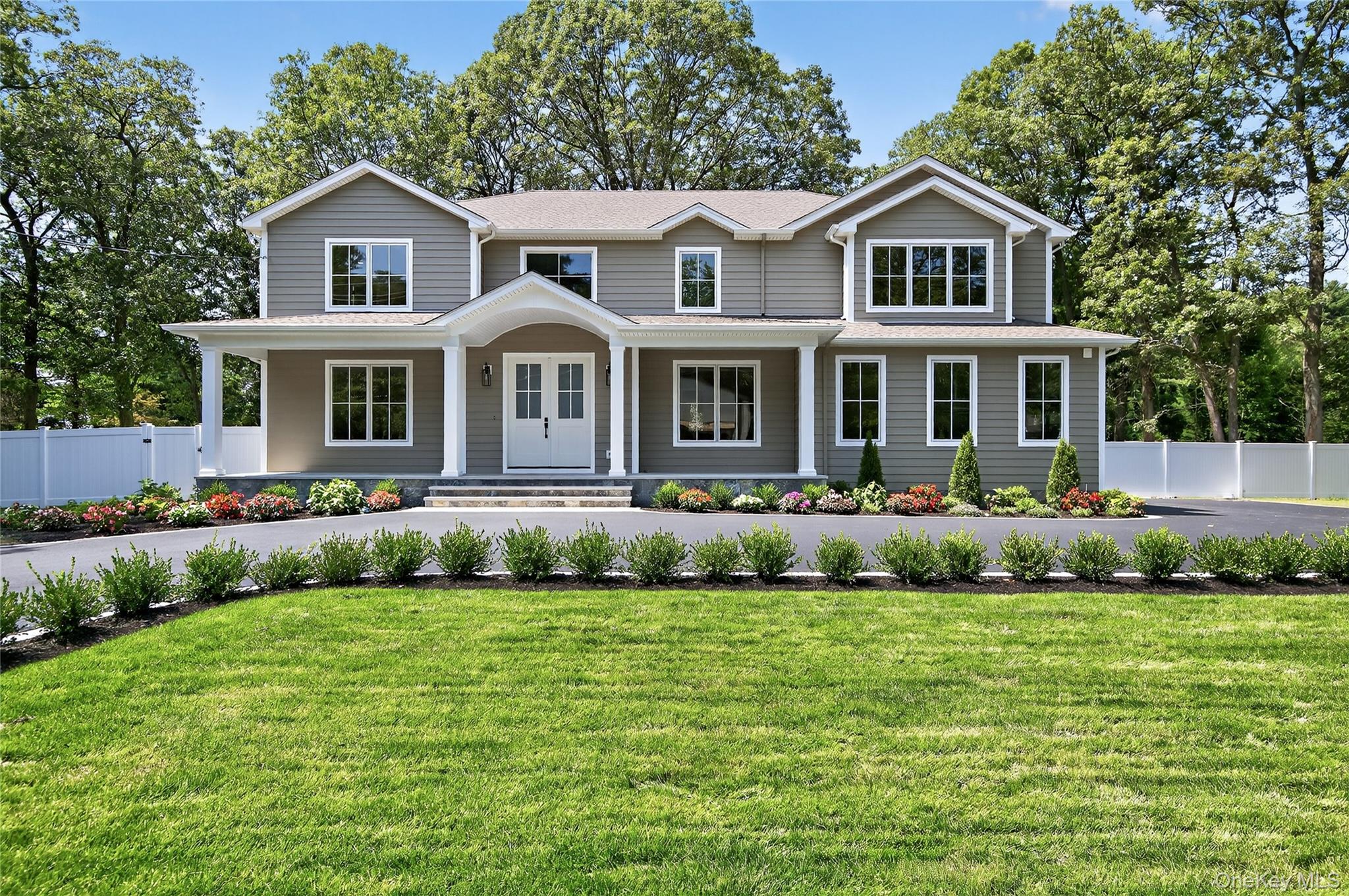654 Caledonia Road, Dix Hills NY 11746