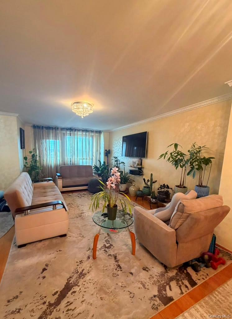 61-35 98th St Unit 10D, Rego Park NY 11374