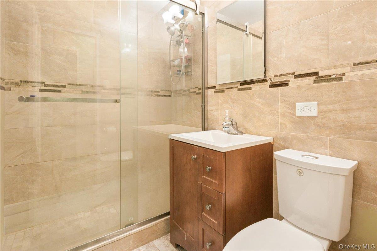 70-25 Yellowstone Boulevard Unit 7X, Forest Hills NY 11375