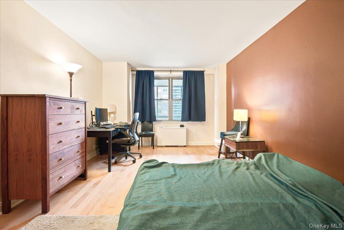 70-25 Yellowstone Boulevard Unit 7X, Forest Hills NY 11375