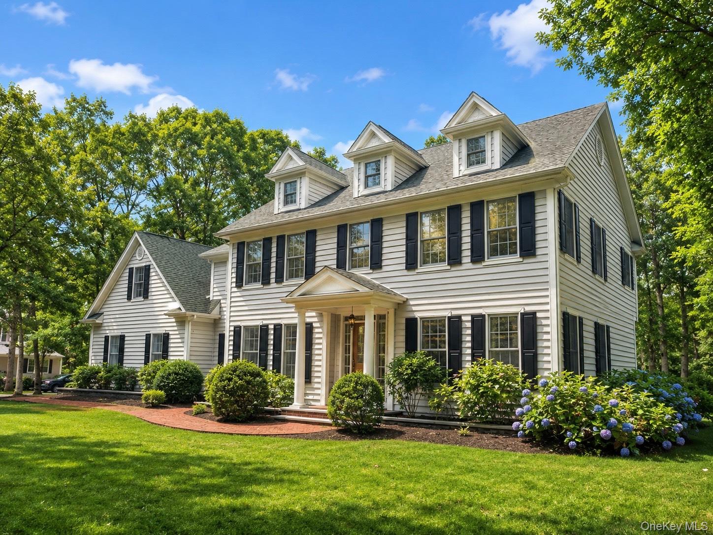 14 Crescent Way, Shelter Island NY 11964