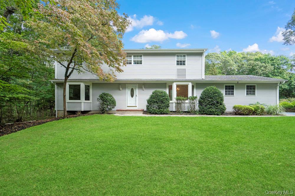 83 Shore Road, Mount Sinai NY 11766