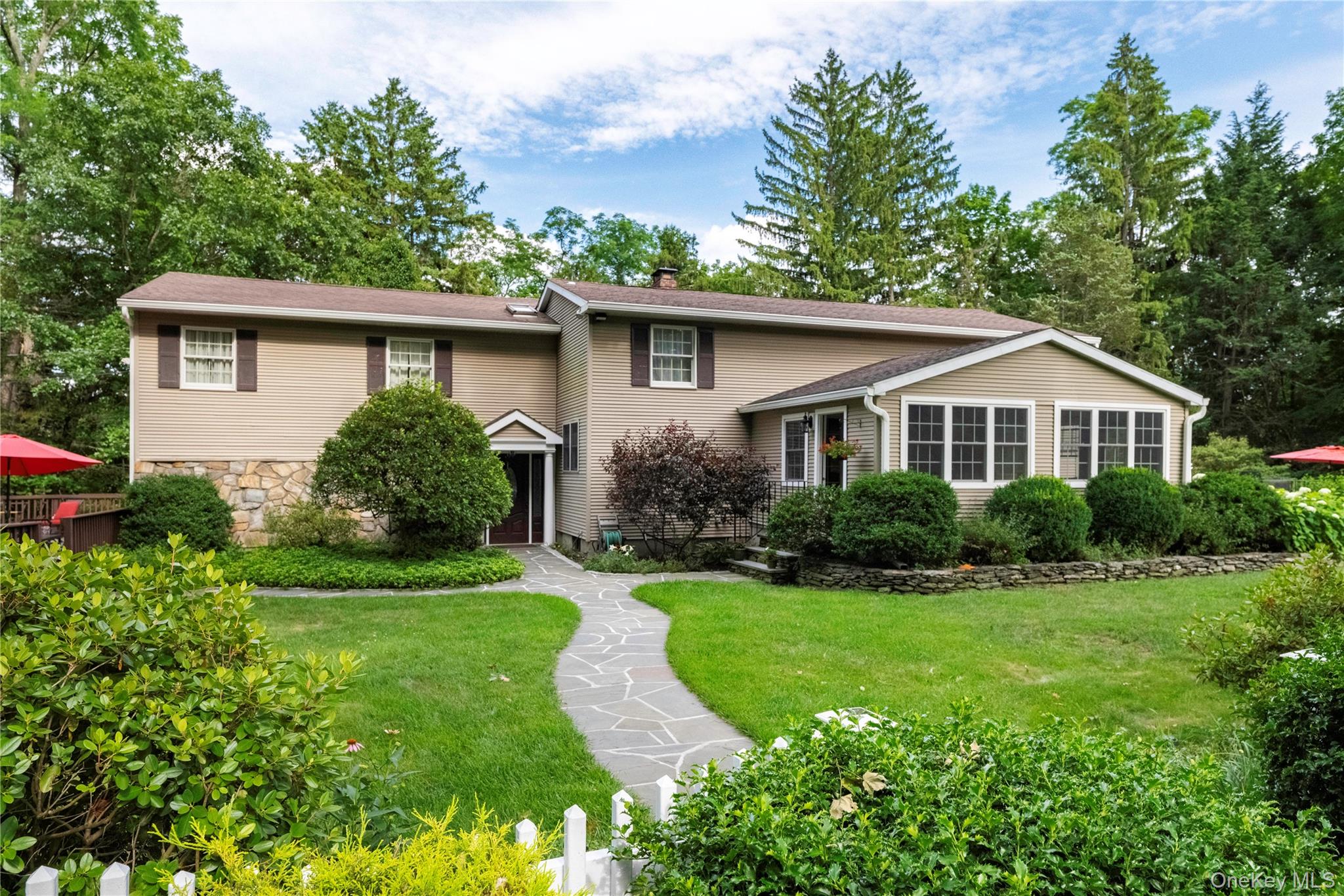 60 Traver Road, Pleasant Valley NY 12569