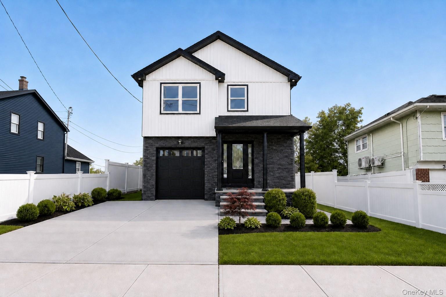 1316 R Street, Elmont NY 11003