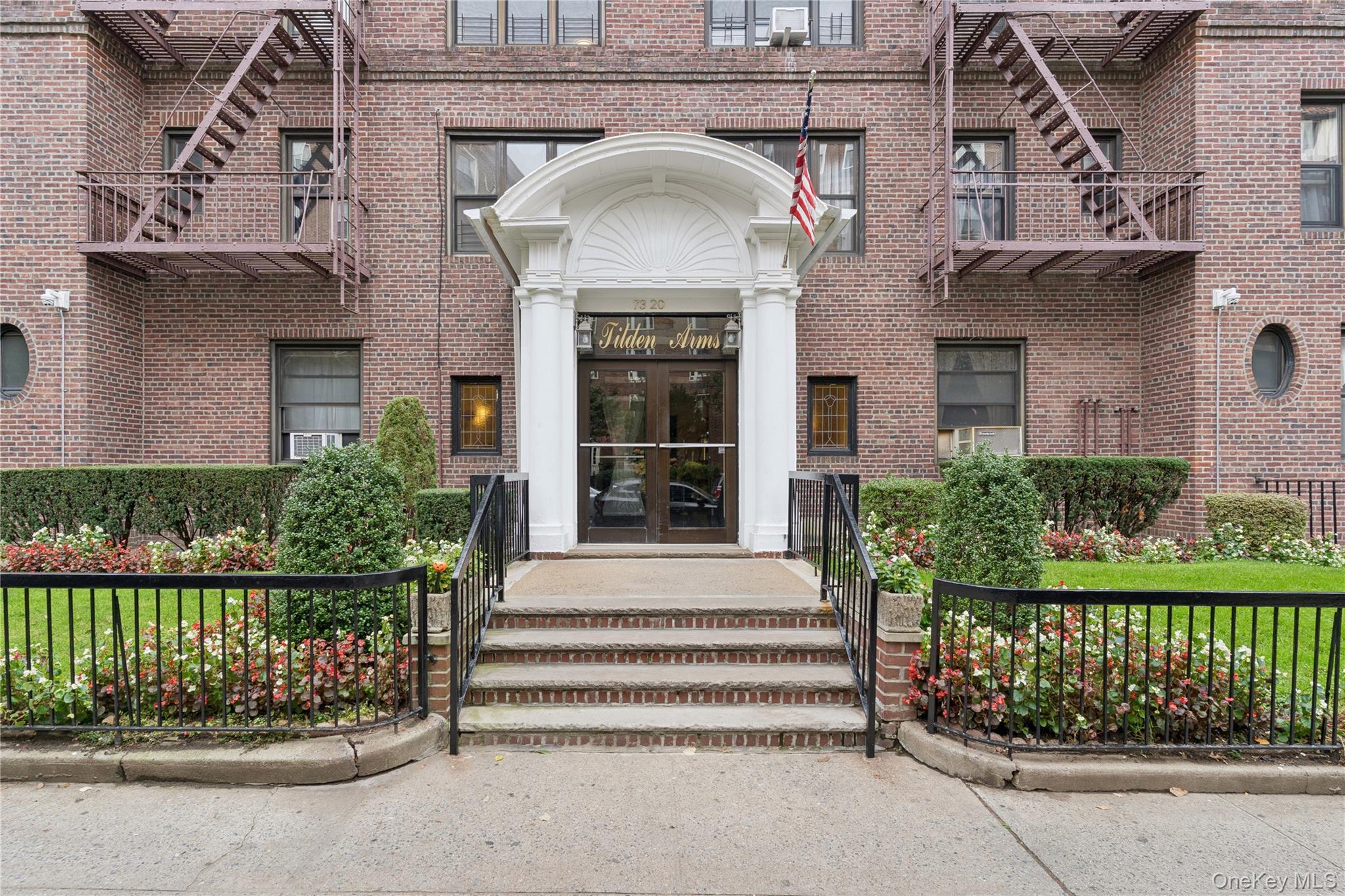 73-20 Austin Street Unit 1E, Forest Hills NY 11375