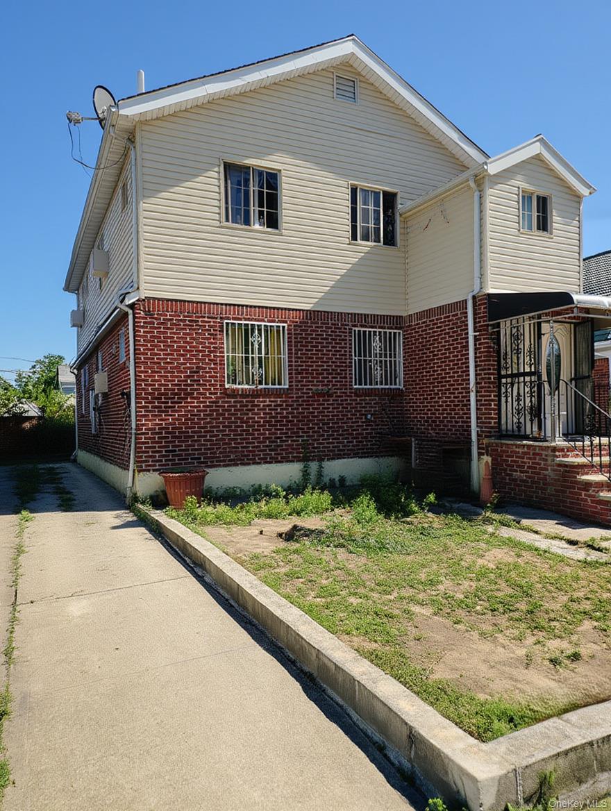 5742 159th Street, Fresh Meadows NY 11365