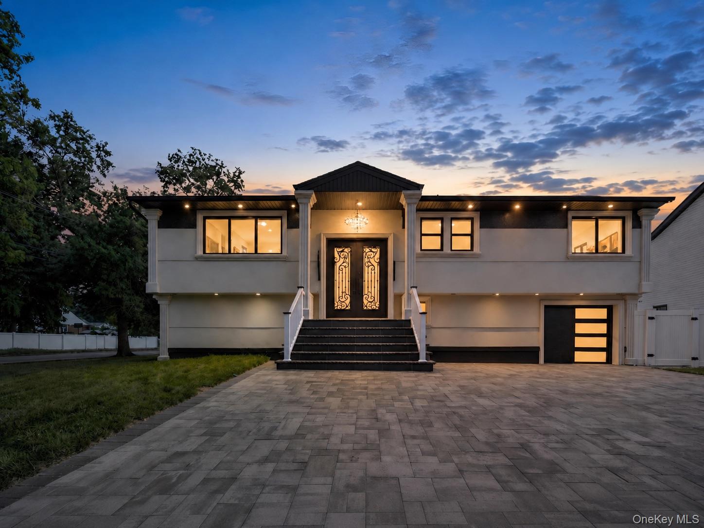 274 Central Park Road, Plainview NY 11803