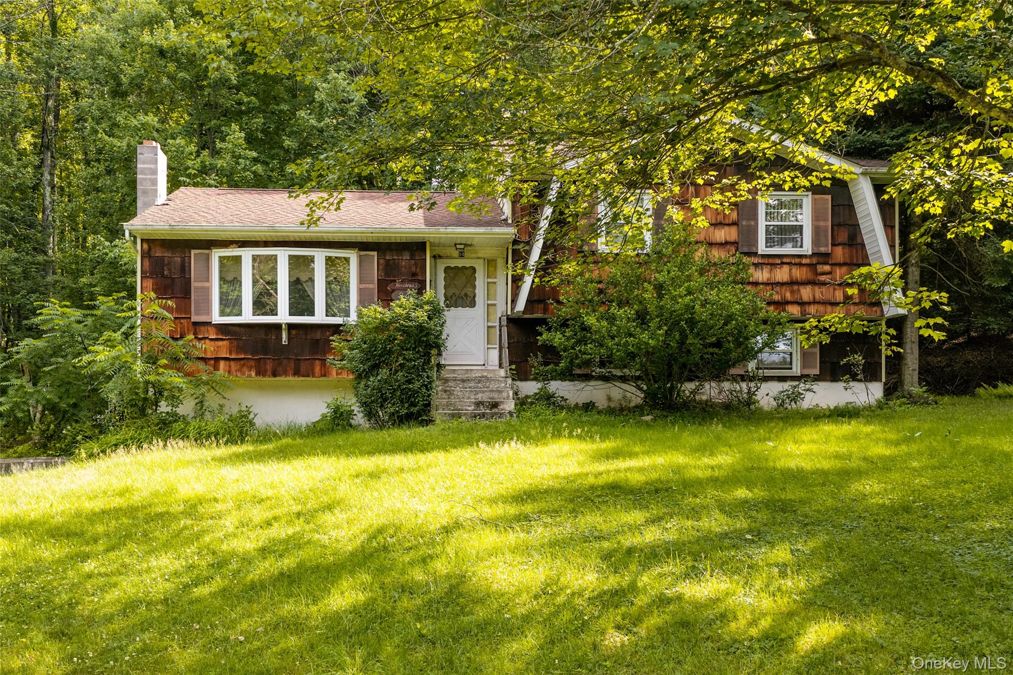 84 Railroad Avenue, Hurleyville NY 12747
