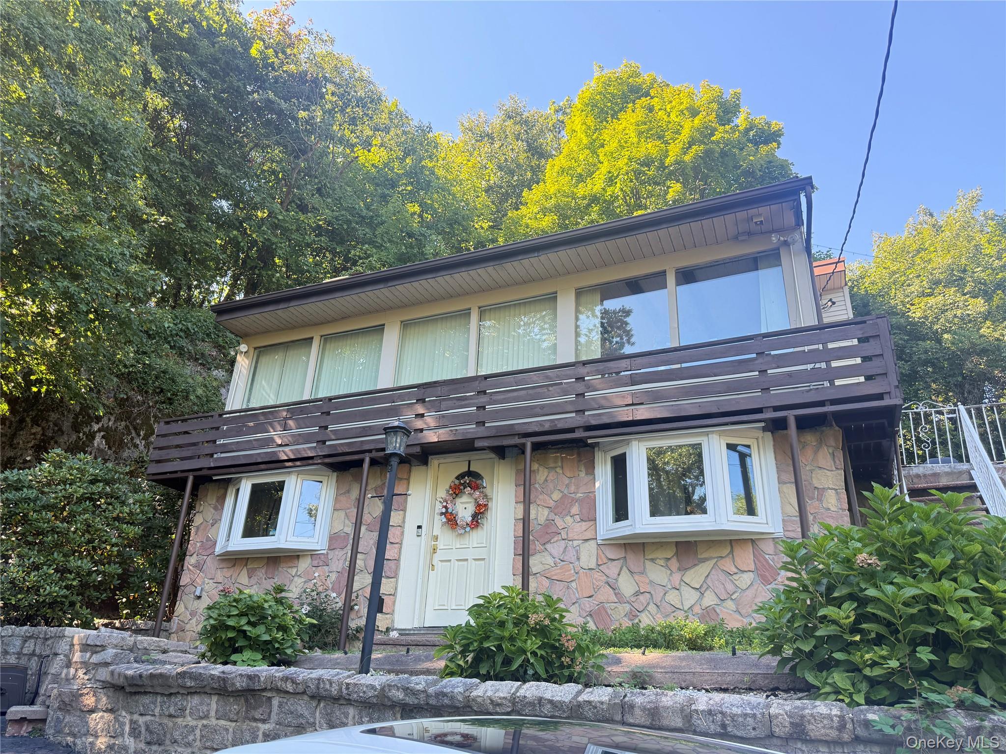 25 Chatham Terrace, Yonkers NY 10710