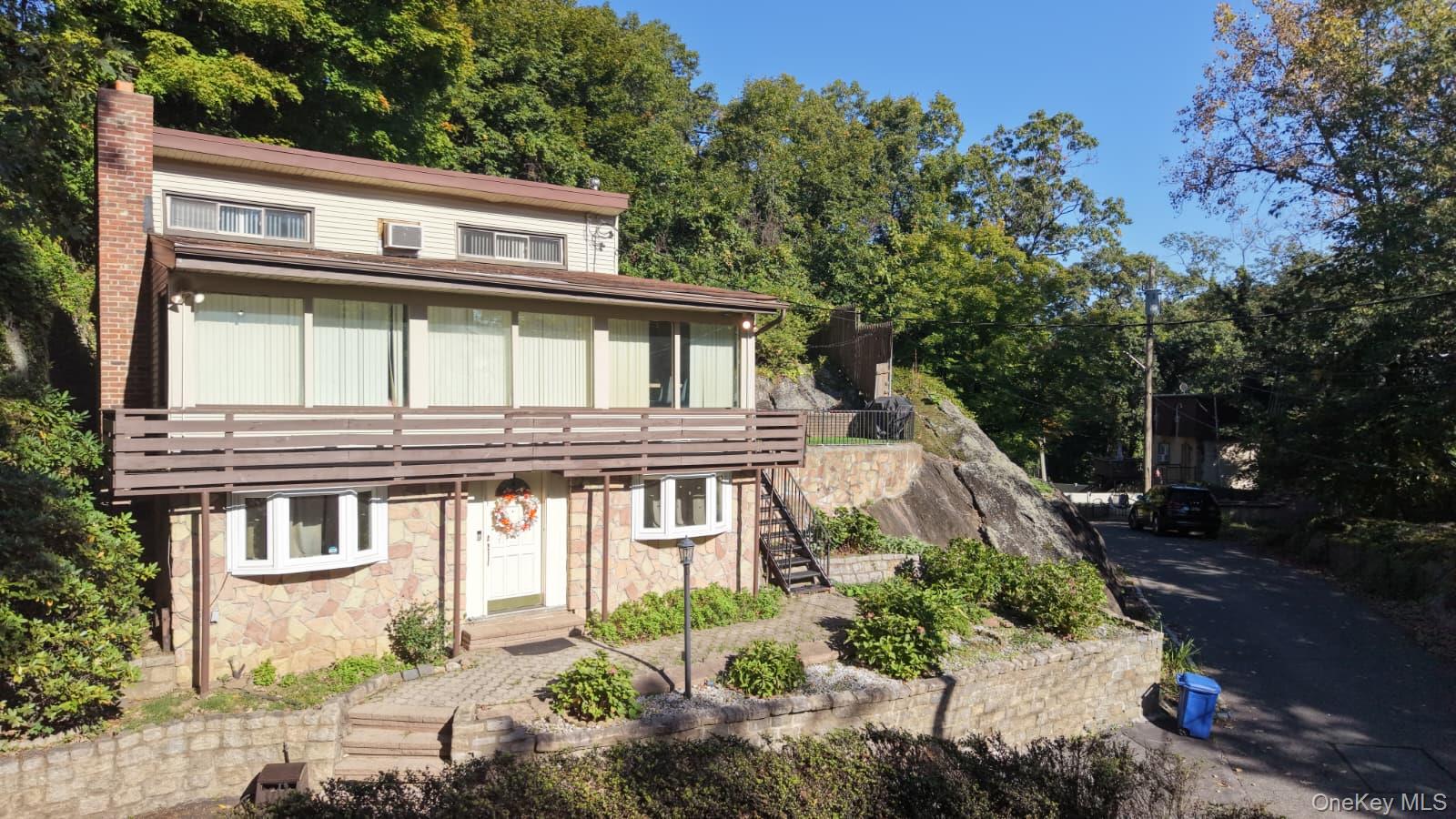 25 Chatham Terrace, Yonkers NY 10710