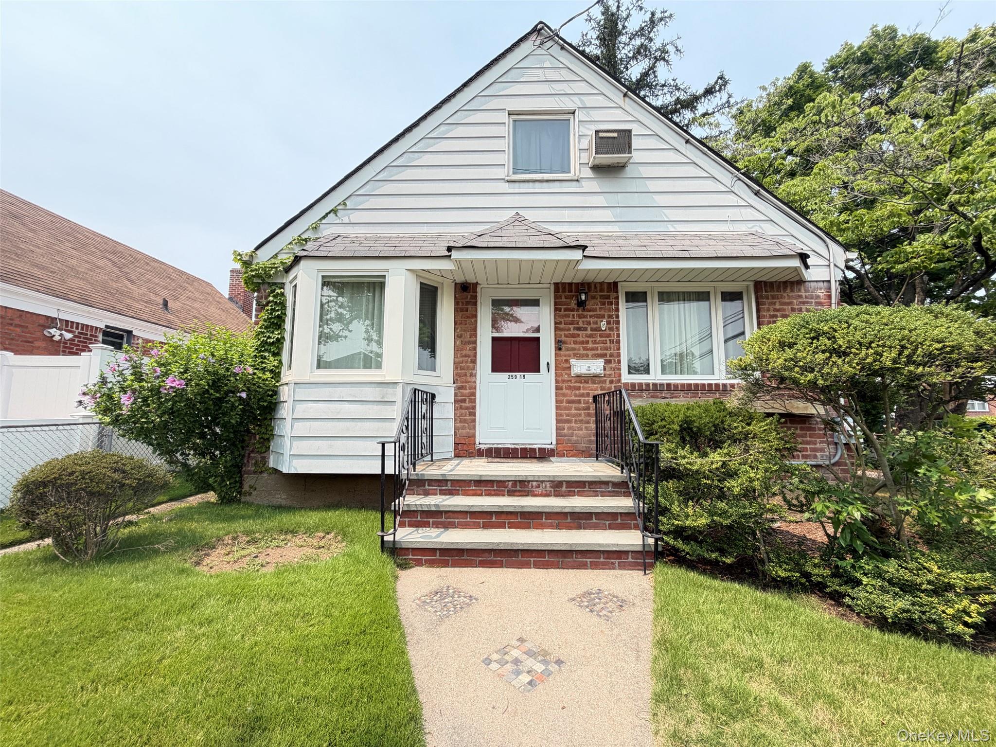 259-19 80th Avenue, Glen Oaks NY 11004