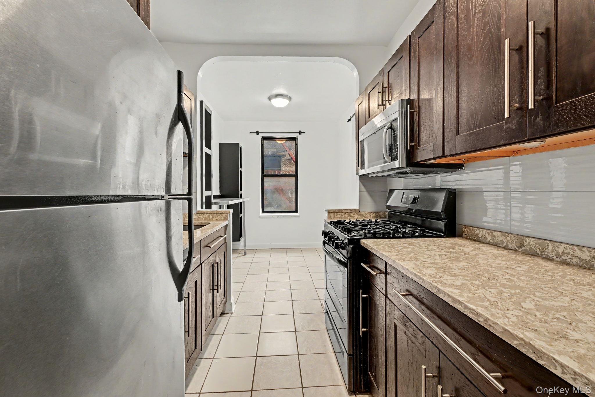 210 Martine Avenue Unit 5K, White Plains NY 10601
