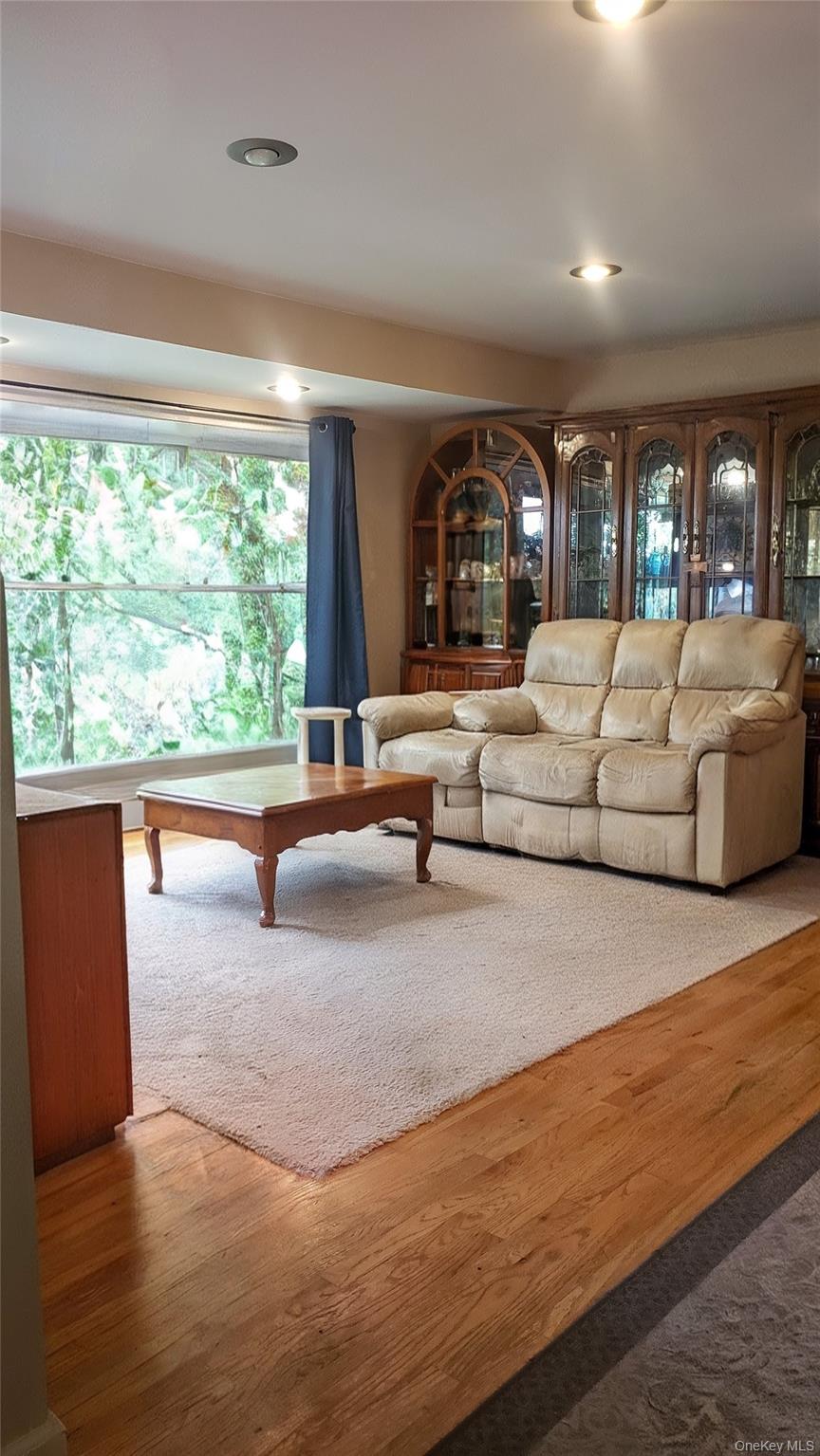 22 Woodycrest Trail, Monroe NY 10950