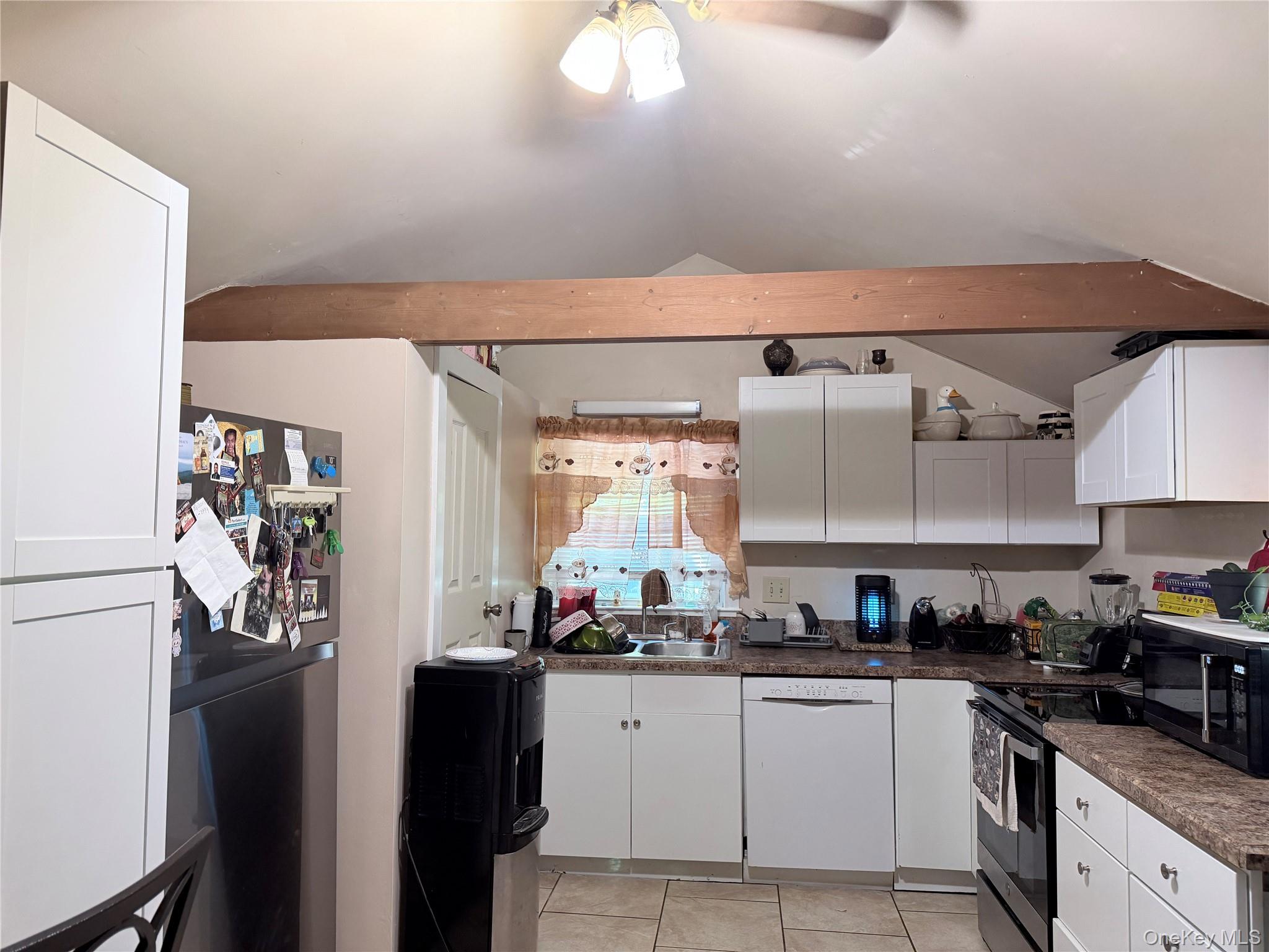 94 Vannostrand Road, New Paltz NY 12561