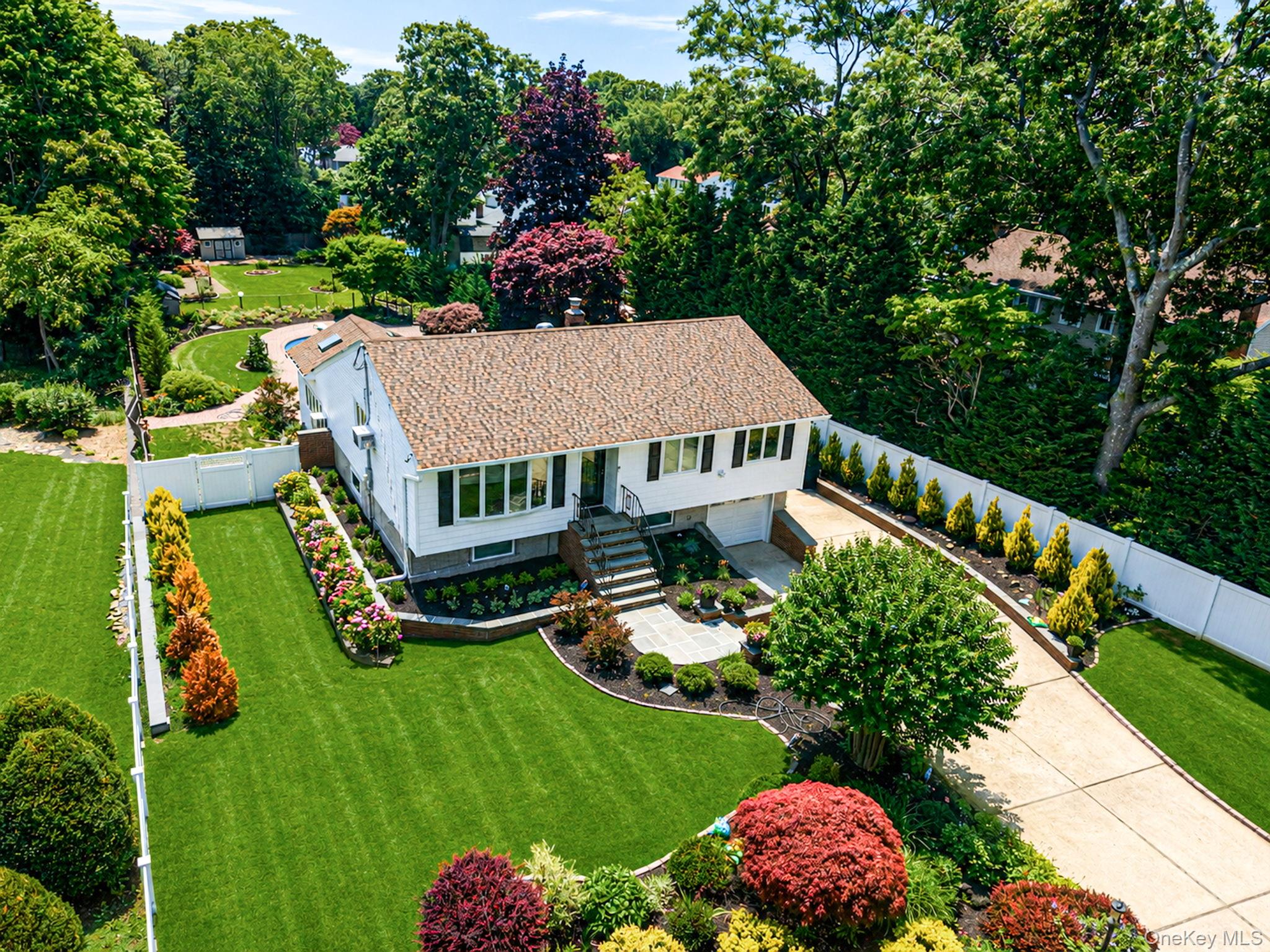 22 Milburn Road, South Setauket NY 11720