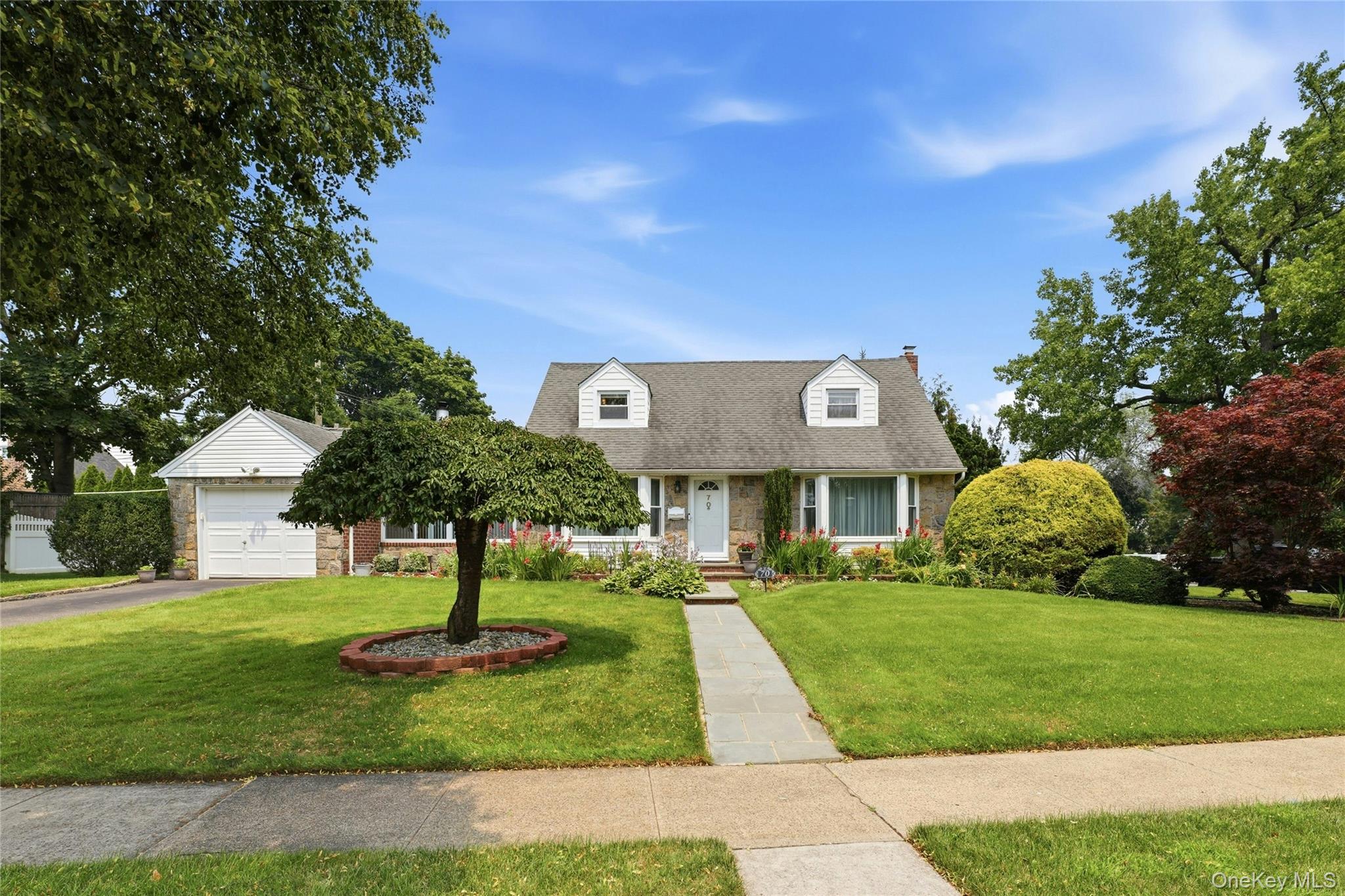 70 Birchwood Drive, New Hyde Park NY 11040