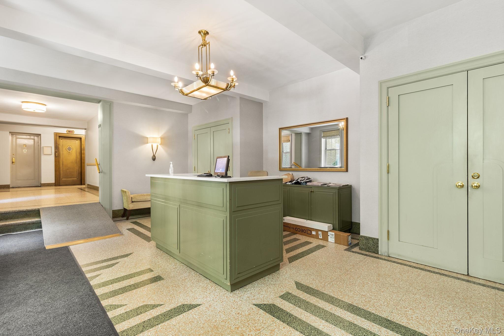 75 Bank Street Unit 1B, Manhattan NY 10014
