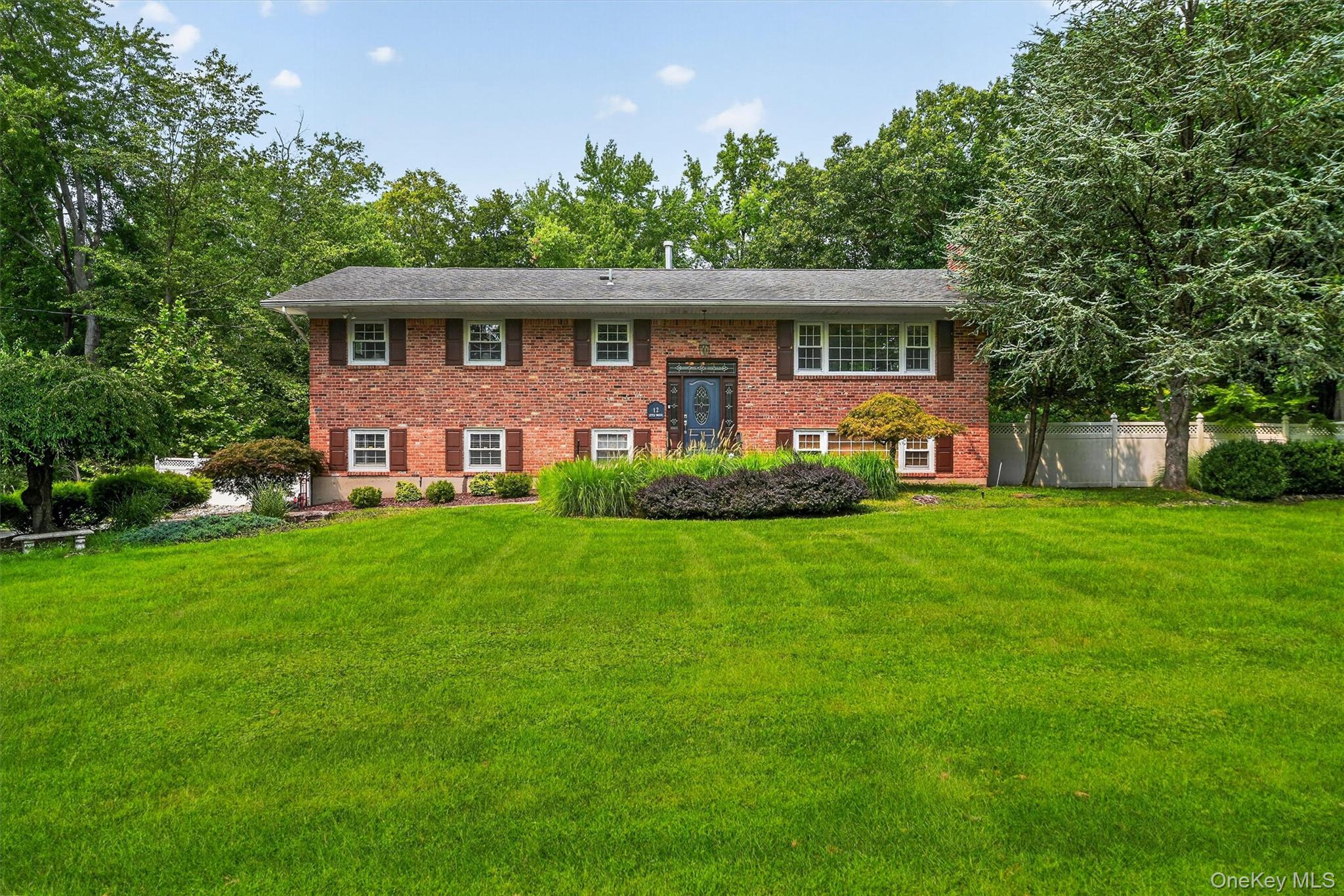 12 Little Brook Lane, New City NY 10956