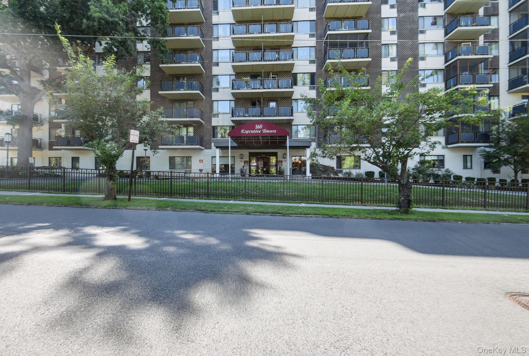 160 Academy Street Unit 3P, Poughkeepsie NY 12601